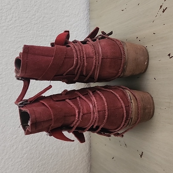 ROAN by Bed Stu Red booties  NWOT - Picture 4 of 7